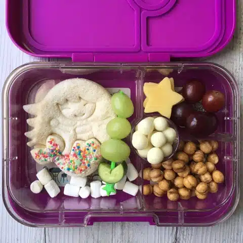 ⁦חותכני לחם בתולת ים Lunch Punch Sandwich Cutters - Mermaid⁩ – תמונה ⁦4⁩
