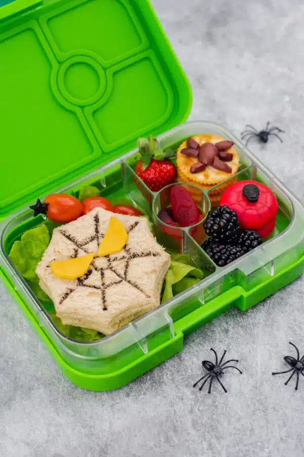מארז בנטו ליל כל הקדושים Halloween Cutter & Bento Set 5545
