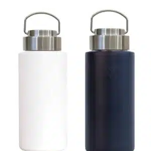 בקבוקים וכוסות שתיה תרמיות