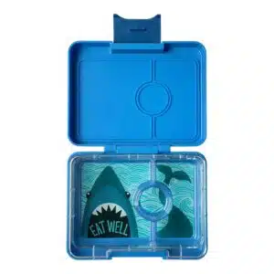 קופסת אוכל לילדים יאמבוקס סנאק קטנטונת – Surf Blue, Shark