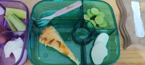 יאמבוקס גו - קופסת אוכל מחולקת Yumbox Go  photo review
